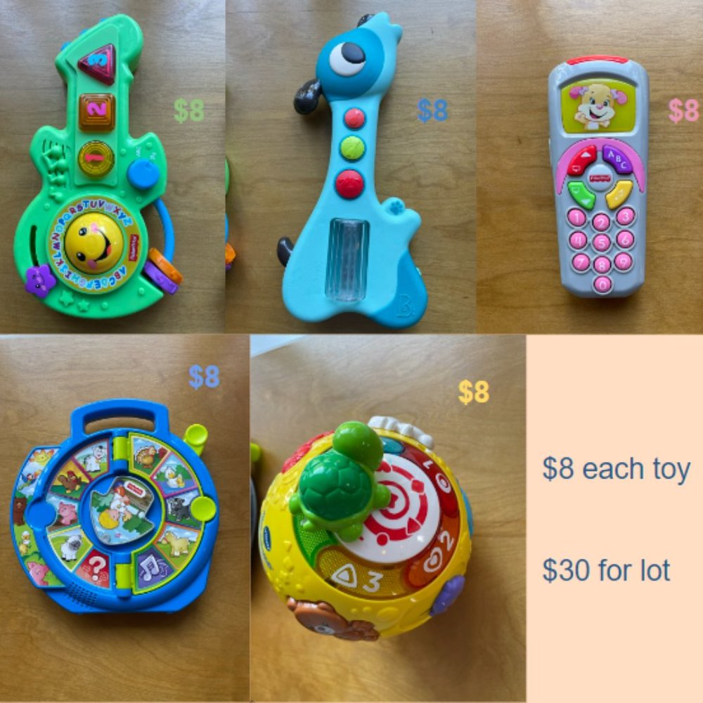 Lot of Electronic Baby - Toddler - Toys - Electronic Guitar, Remote